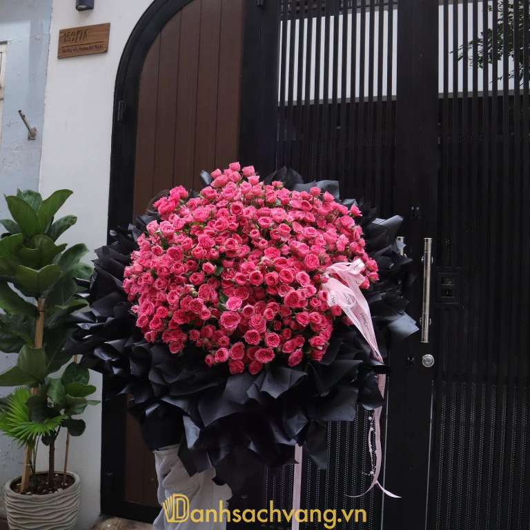 Qflower – 161B Đào Duy Anh, Đức Nhuận