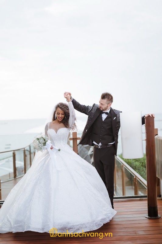 Thạch Anh Wedding - studio chụp ảnh cưới ở Đà Nẵng