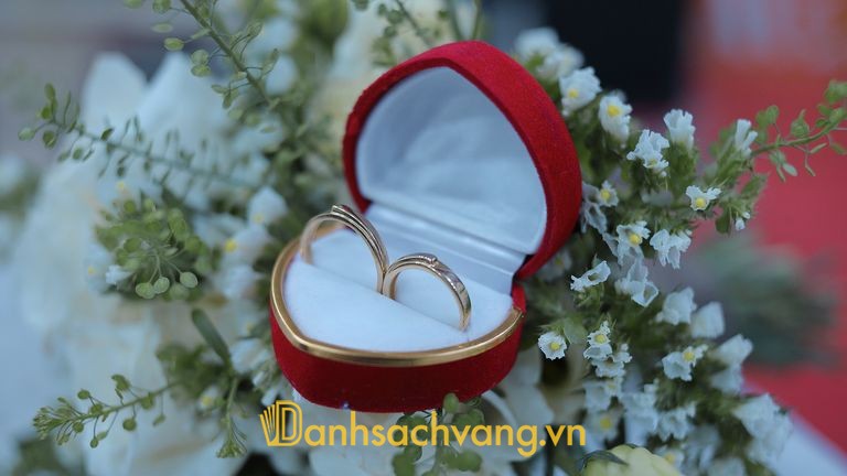 Studio Áo Cưới Duy Tân Tiên Thủy