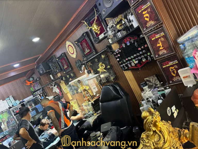 Chiến Hồ Tattoo - studio tattoo xăm hình ở TPHCM tại đường Số 49 Tân Hưng