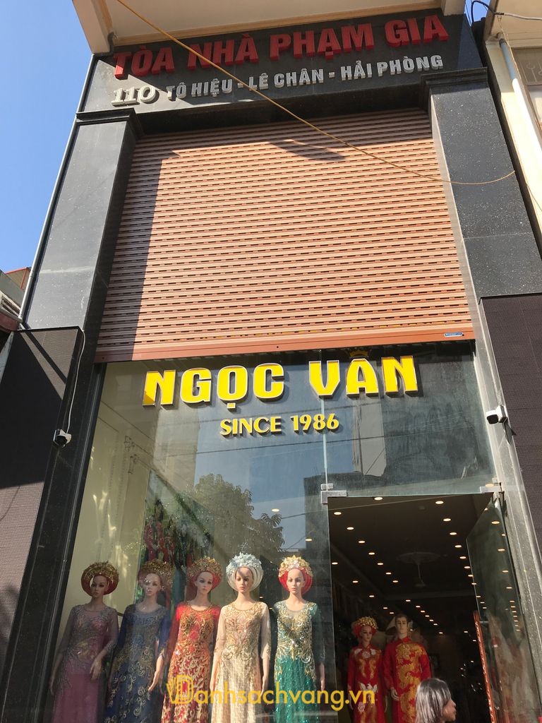 Cửa hàng áo dài Ngọc Vân - thuê áo dài tại Hải Phòng