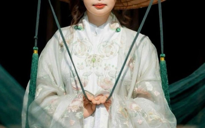 10 Địa chỉ thuê áo dài ở Lâm Đồng đẹp, nhiều mẫu, giá hợp lý