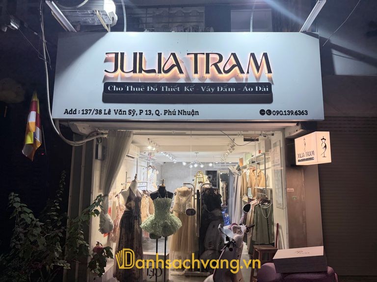 Julia Tram - cho thuê váy thiết kế và váy dạ hội ở TPHCM