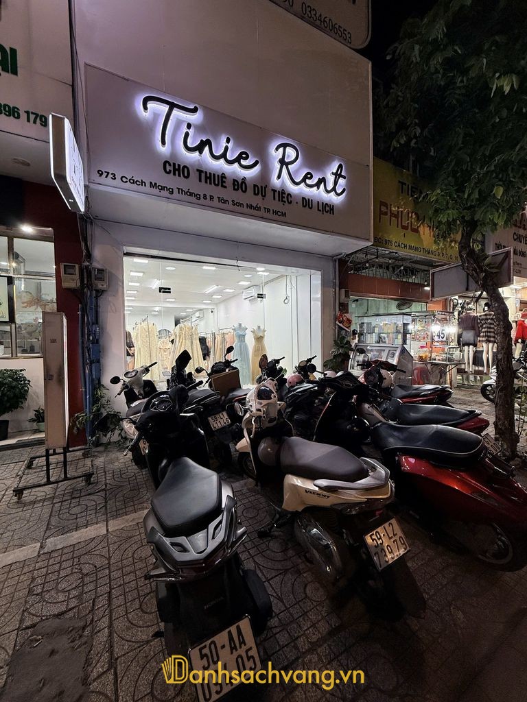 Tinie Rent - thuê đồ thiết kế và váy dự tiệc tại TPHCM