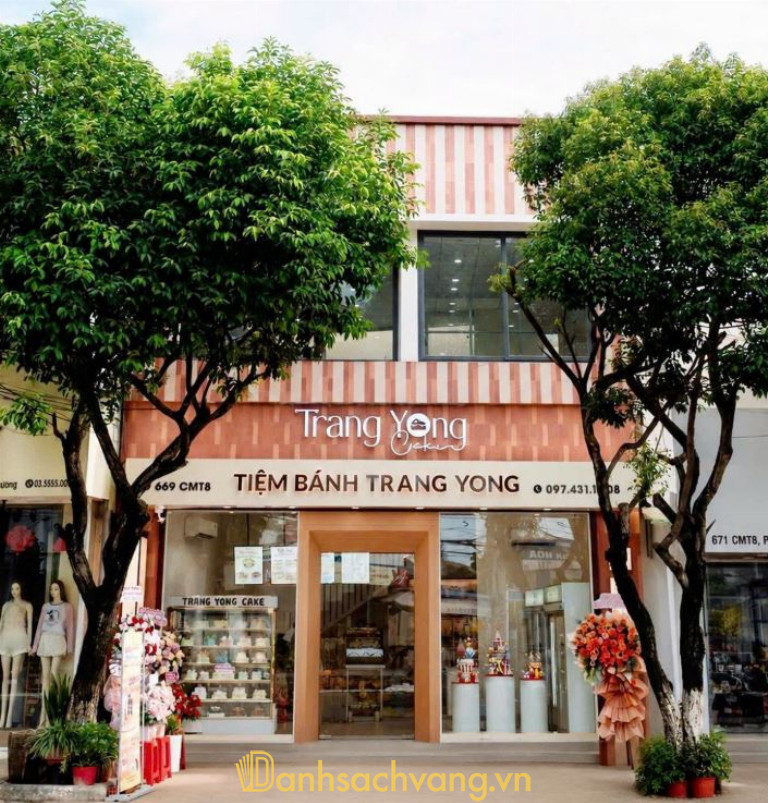 Tiệm bánh Trang Yong – 669 Cách Mạng Tháng 8, Khu phố 2