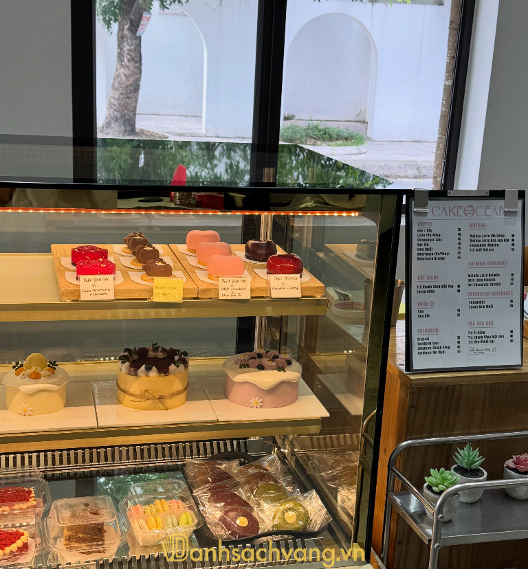 Cake Ocean Coffee and Pastry – 01 Trịnh Tùng, Phường Hạc Thành