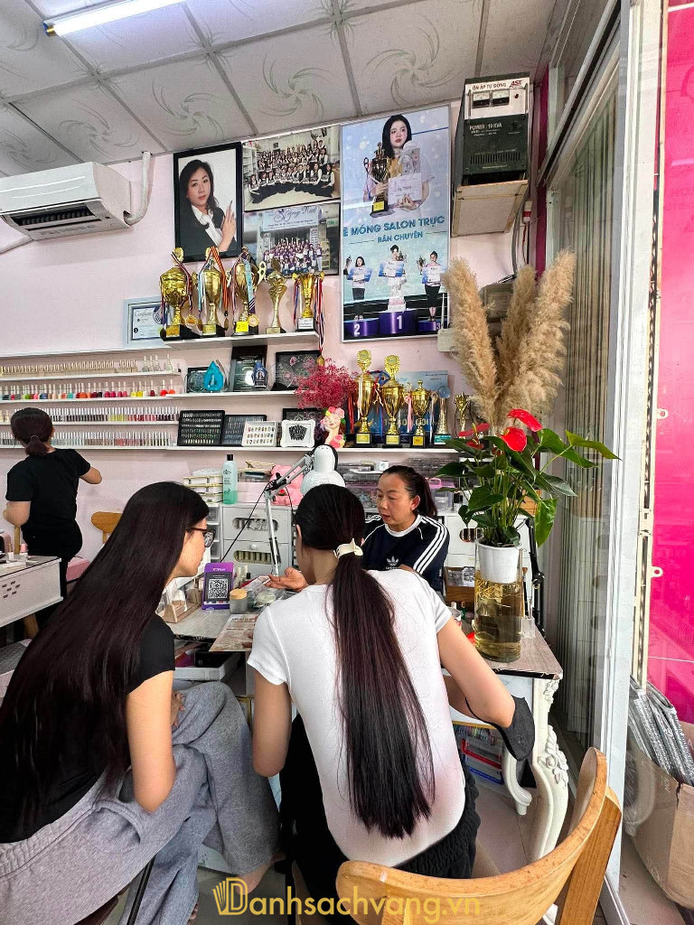 Hằng Nails – 70 Triệu Quang Phục, Long Xuyên