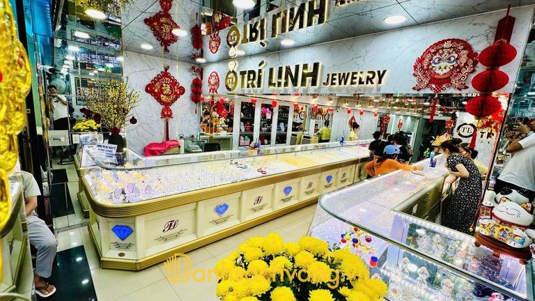 Tiệm Vàng Trí Linh - Nhẫn cưới và trang sức cưới Khánh Hòa