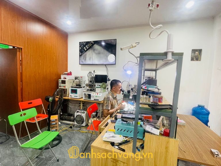 Nhi Mobile - tiệm sửa điện thoại ở Thái Nguyên tại 612 Phạm Văn Đồng, Phổ Yên