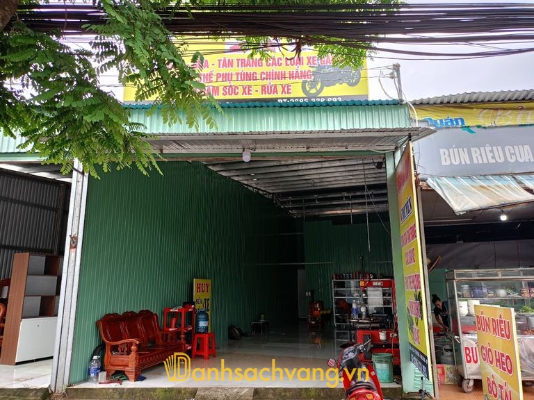 Nguyễn Huy - tiệm sửa chữa tân trang xe máy tại Quốc lộ 14 khu vực Bình Phước Đồng Nai