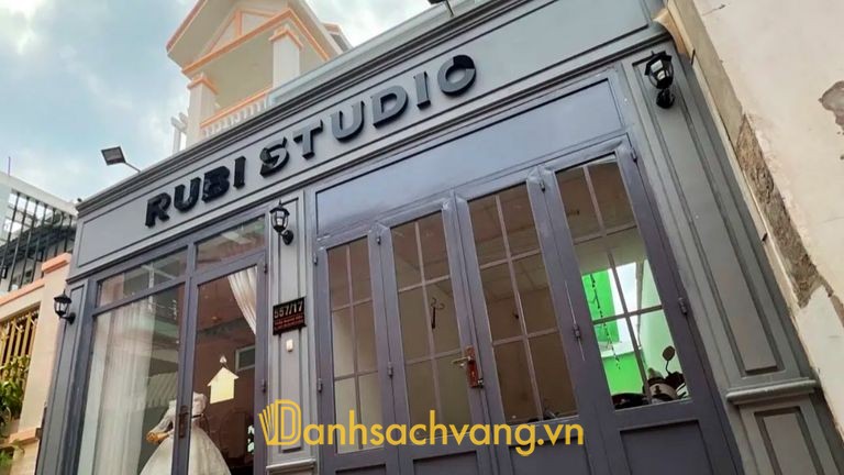 Rubi Studio Cần Thơ - makeup và chụp ảnh cưới