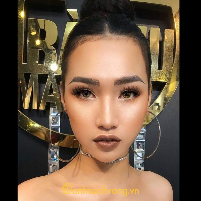 Thúy Nguyễn Makeup - trang điểm cô dâu tại Hà Nội