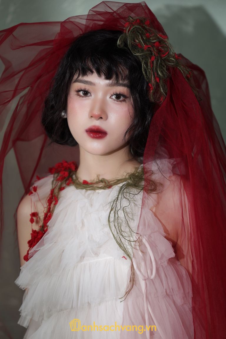 Ling Changg Makeup - trang điểm cô dâu tại Times City Hà Nội