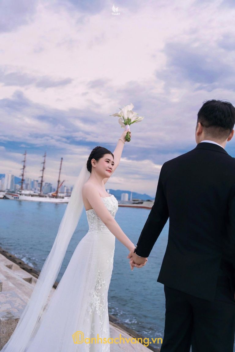 TuArt Wedding - tiệm trang điểm cô dâu ở Khánh Hòa