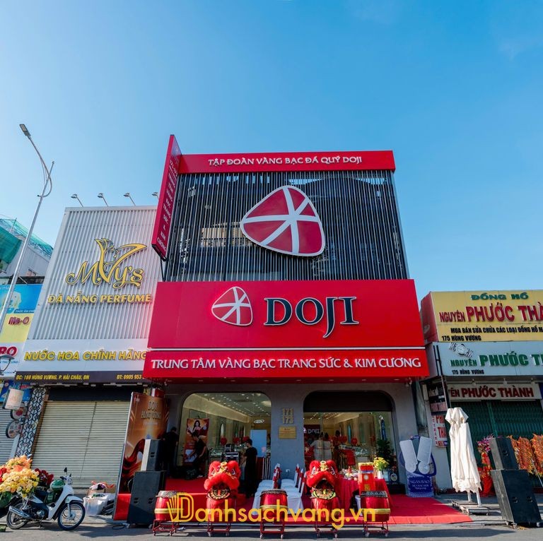 Trung tâm Vàng bạc Trang sức DOJI trên đường Hùng Vương, Đà Nẵng