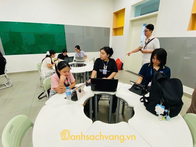 Trường Ngoại ngữ Việt Anh tại Cà Mau