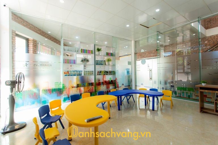 Trung tâm Anh ngữ Clever Junior Hà Tĩnh