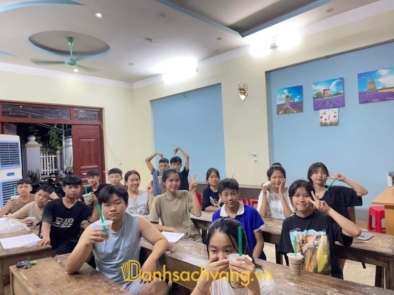 Cô Huệ Tiếng Anh tại Hữu Lũng Lạng Sơn