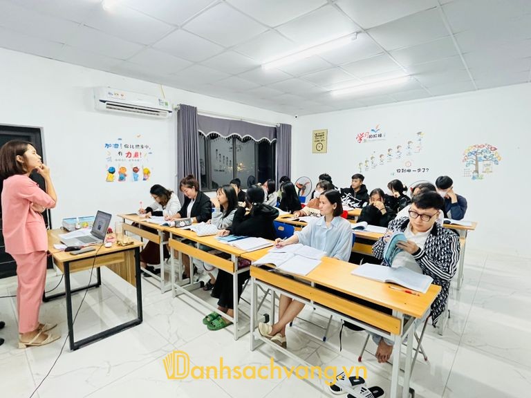 Trung tâm ngoại ngữ quốc tế HiWorld tại Phú Thọ