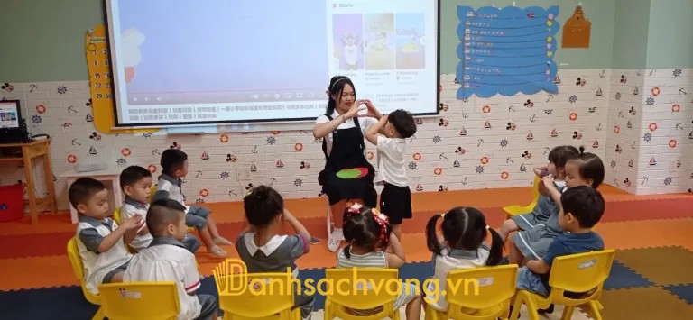 Lớp Tiếng Trung Mochy (Bee) - lớp học tiếng Trung tại Nam Đông Hà, Quảng Trị