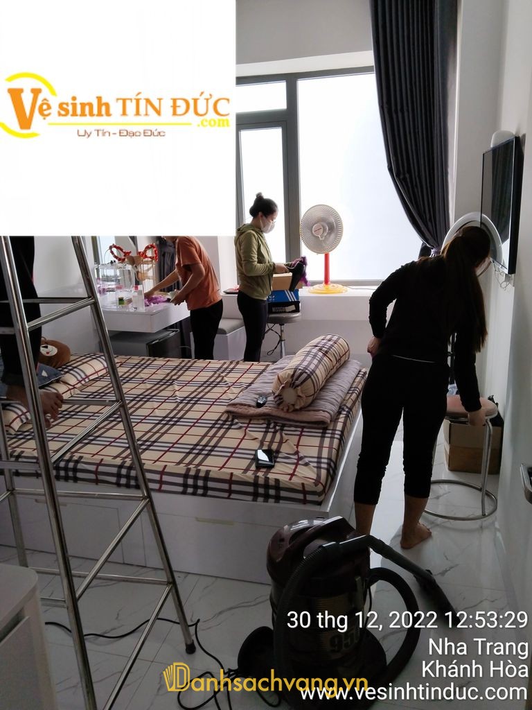 Vệ Sinh Tín Đức - Công ty vệ sinh công nghiệp Khánh Hòa